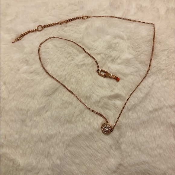 Givenchy Rose Gold Necklace - Picture 4 of 4